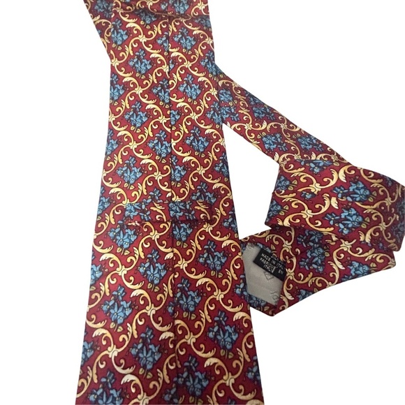 Fendi Neck Tie Italy Luxury Classic Silk Floral Gold Scroll Pattern Vintage - Picture 6 of 12